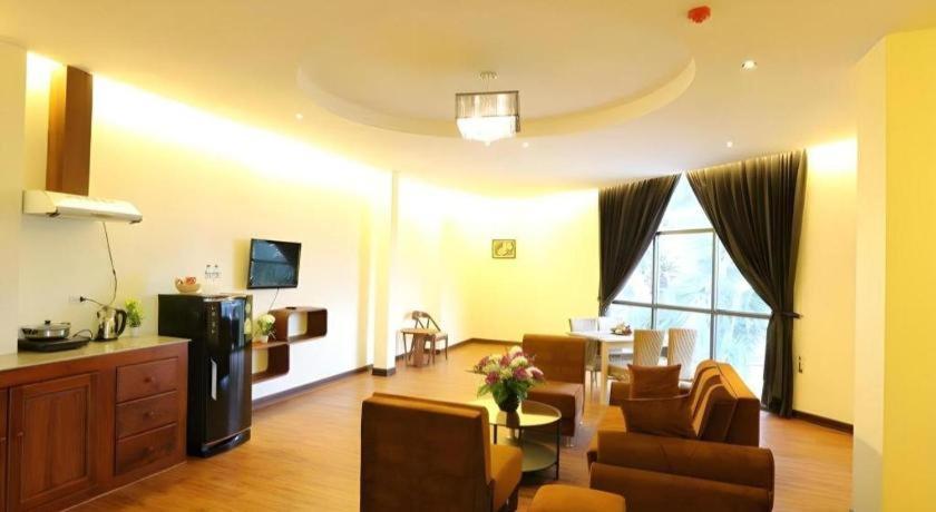 Phonethip Plaza Hotel Vientiane Exterior photo